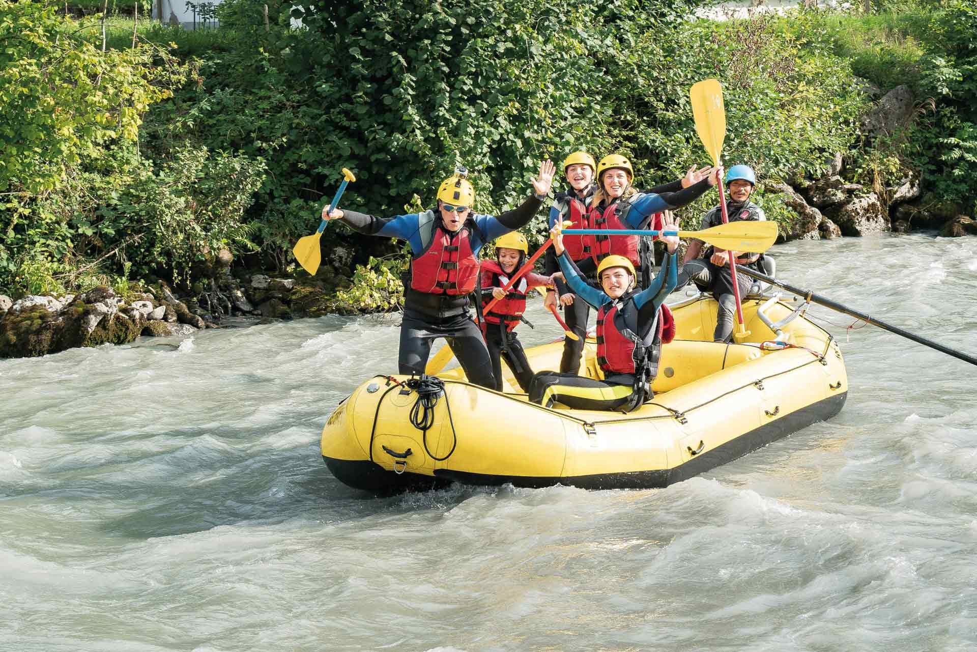 Family Rafting Interlaken